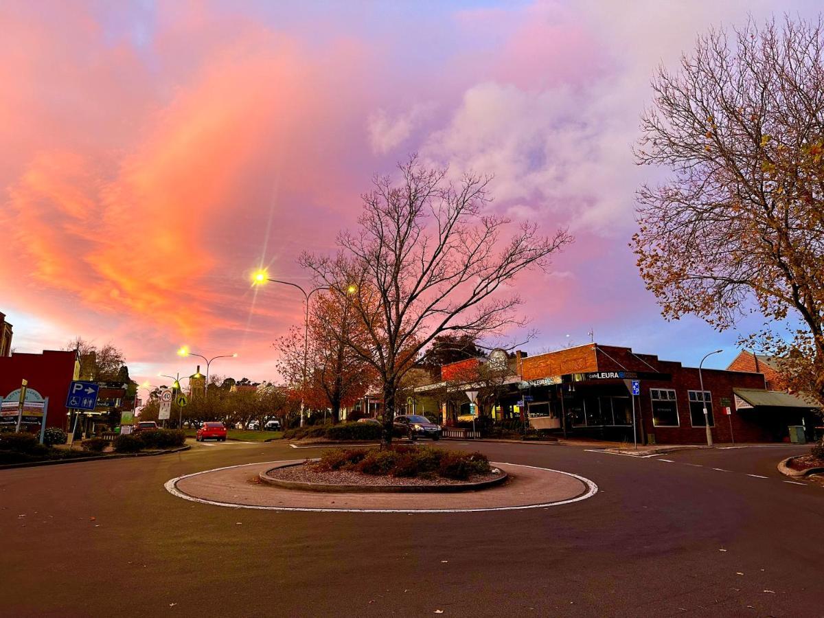 Burradoo Studio Hotel Leura Exterior photo